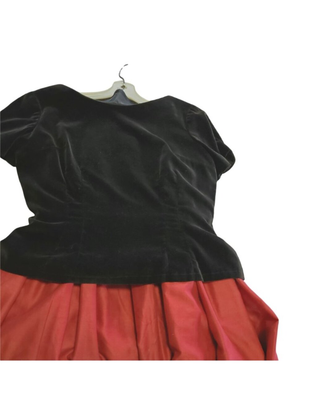 50s Skirt Set Lava Red Black Velvet Fit and Flare Size 6 Small - Picture 4 of 9